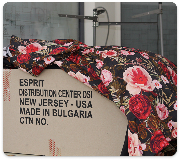 Esprit dresses against shipping packaging